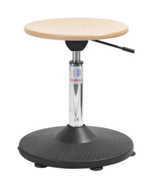 Jupiter Trompet taburet med lakeret plywood-sæde, sort plastbase og glidesko – ergonomisk og rengøringsvenlig arbejdsstol til lav højde.