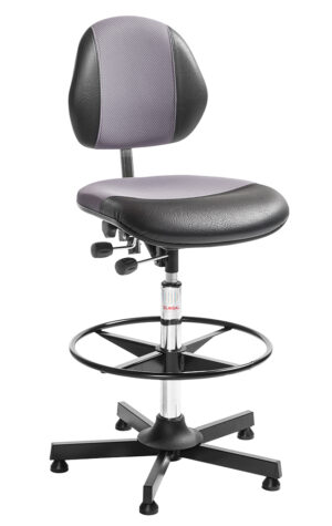 Duo ergonomisk arbejdsstol med sort og rød polstring til professionelle arbejdsmiljøer.